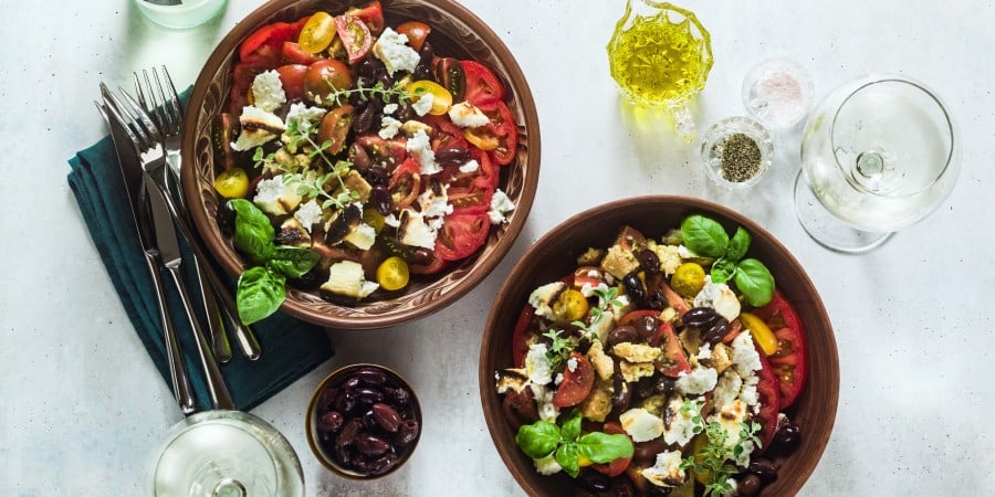 Panzanella toscana con tocco emiliano rivisitata con i prodotti Gustoemilia - Parmigiano Reggiano di Montagna